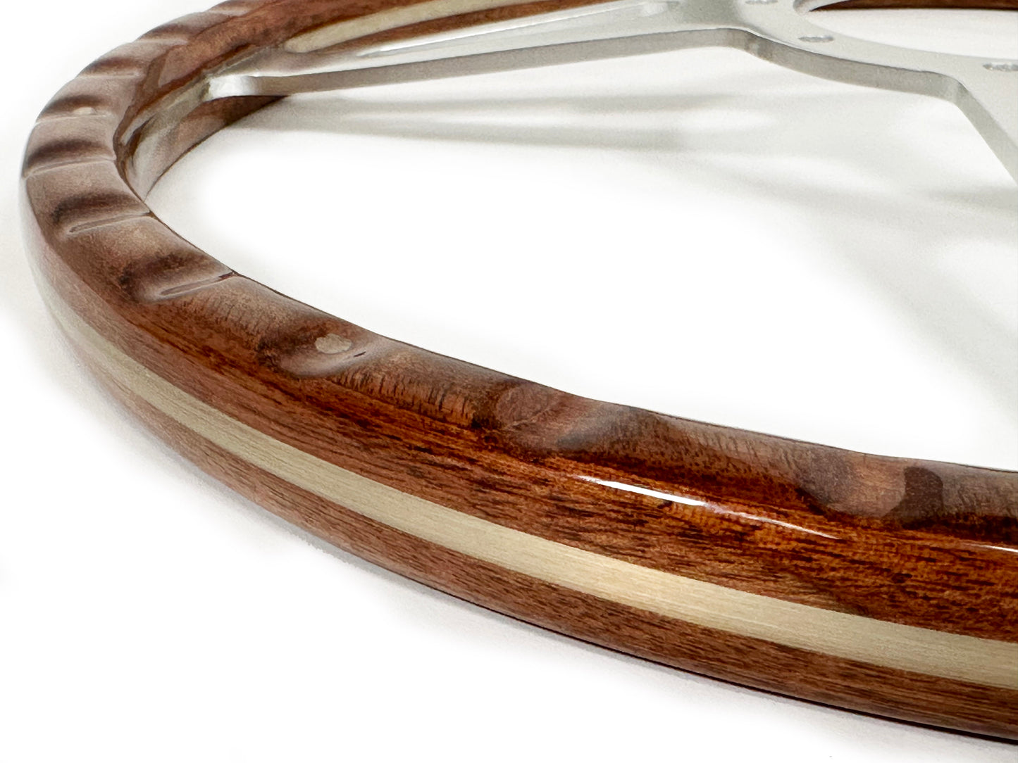 15" Deluxe Walnut Wood 9-Bolt Steering Wheel & Castle Horn Button