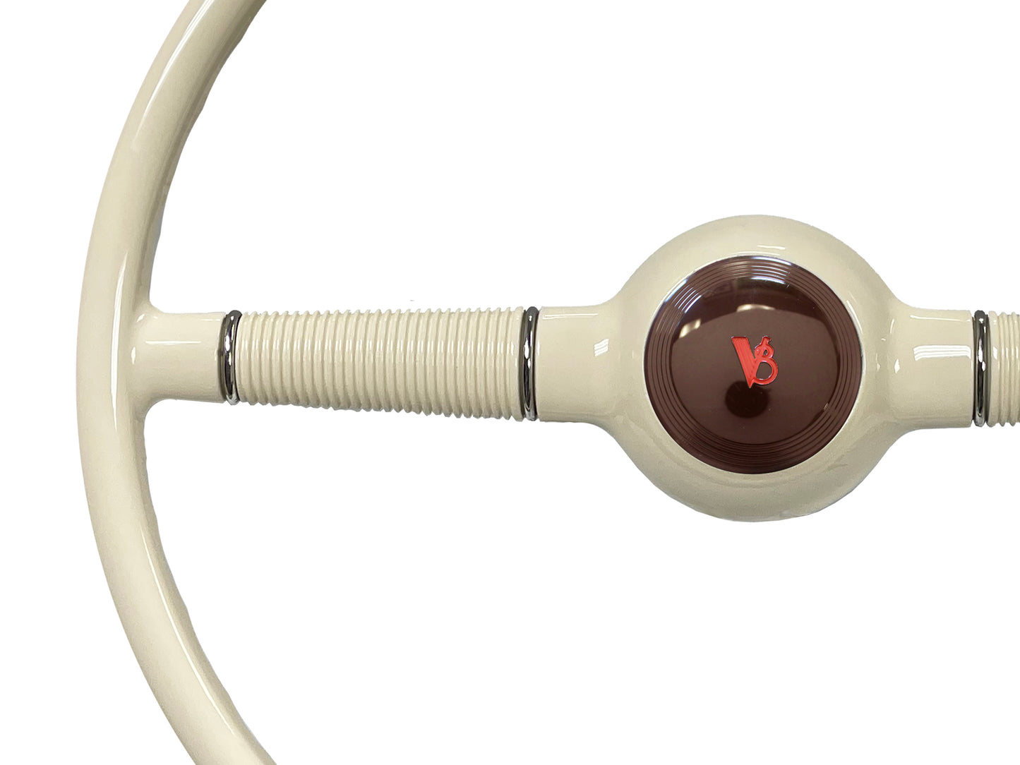 16" Forty White Steering Wheel with V8 Horn Cap